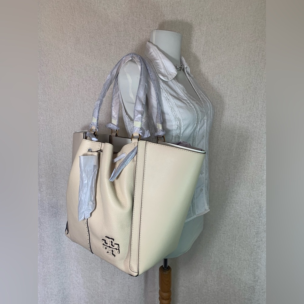 NEW Tory Burch Mcgraw Dragonfly Brie Cream Leather Oversized Shopper Tote Bag - Picture 5 of 16